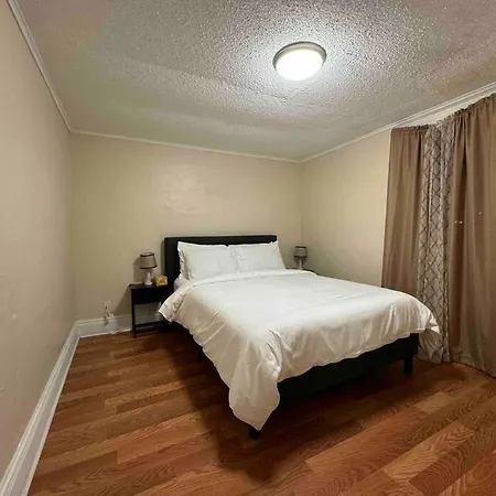 Comforting Getaway-Sleeps 6-Walk To Falls! Niagara Falls Exterior photo