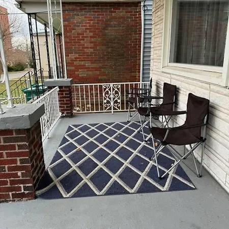 Comforting Getaway-Sleeps 6-Walk To Falls! Niagara Falls Exterior photo