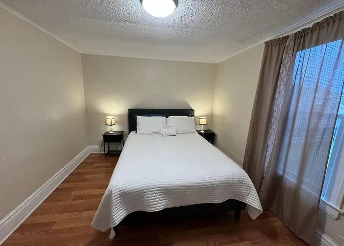 Comforting Getaway-Sleeps 6-Walk To Falls!